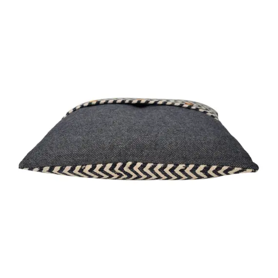 Buy Quinn Cushion Set of 2 - Durrie & Black Tweed, 7 image