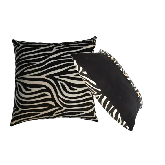 Buy Quinn Cushion Set of 2 - White Tiger & Black Velvet, 8 image