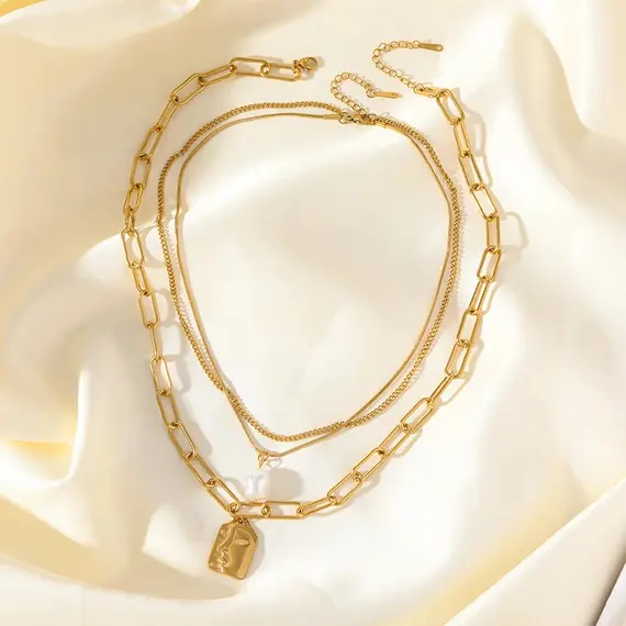 Buy Fascinating 18K Gold Plated Portrait Pendant Necklace - Elegance and Strength, 6 image