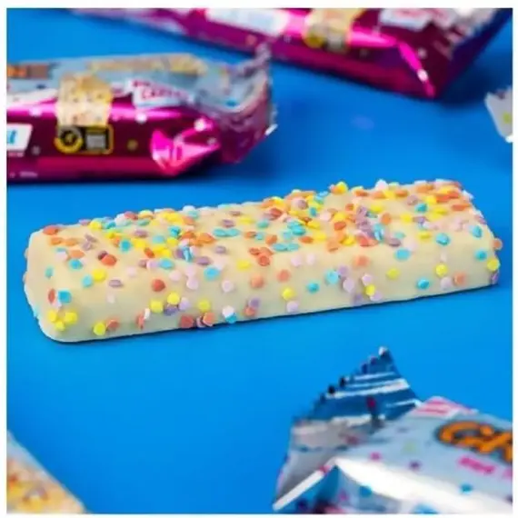 Buy Grenade High Protein, Low Sugar Bar - Birthday Cake, 12 x 60 g, 4 image