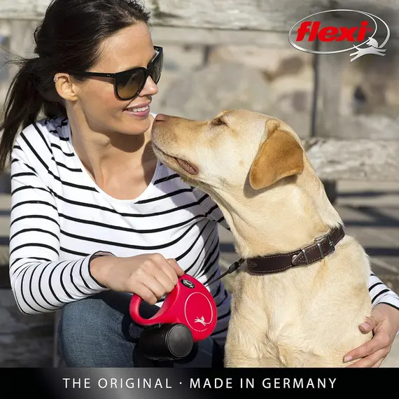 Buy flexi Classic S | 5 m Retractable Cord Leash for Dogs up to 12 kg | Black | Retractable Dog Lead | Weight: 160 g | Dimensions: 9.6 x 16.2 cm, 5 image